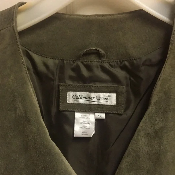 Women's Olive Green Jacket - Picture 4 of 9